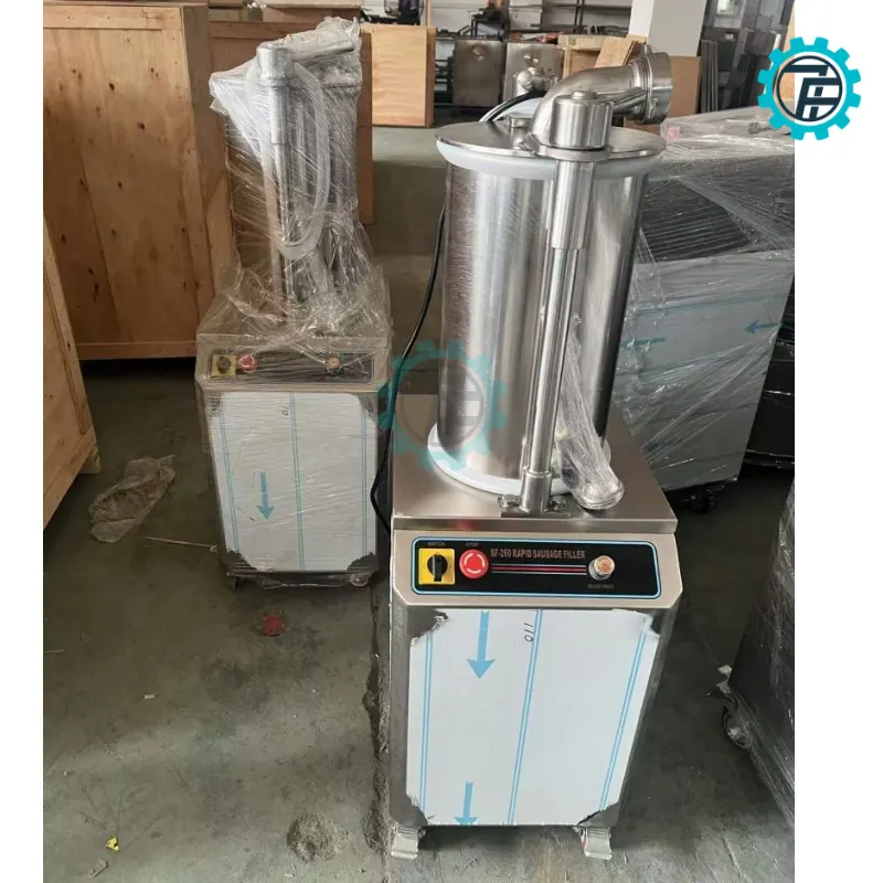 May dun xuc xich thuy luc SF 260 6