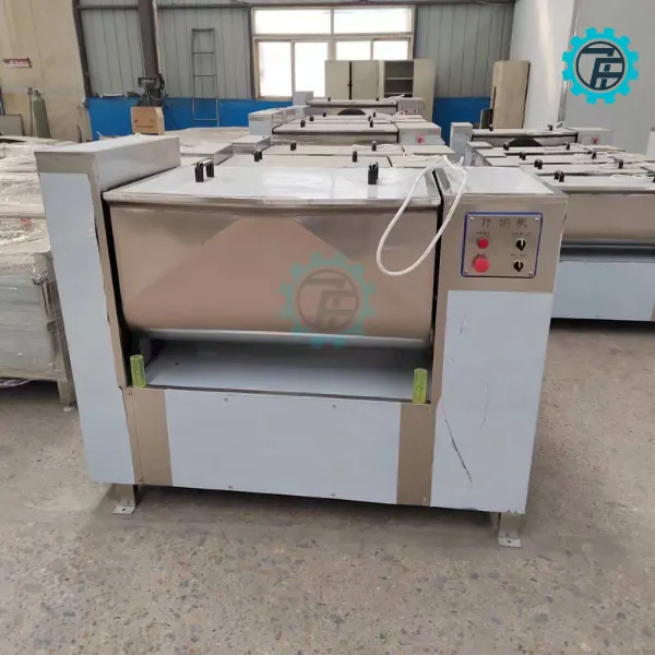 May tron bot chu U nam ngang 03