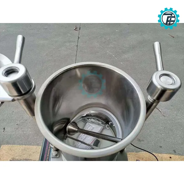 ម៉ាស៊ីនច្របាច់សាច់ក្រកឧស្សាហកម្ម SF 350 9 may dun xuc xich cong nghiep SF 350 06